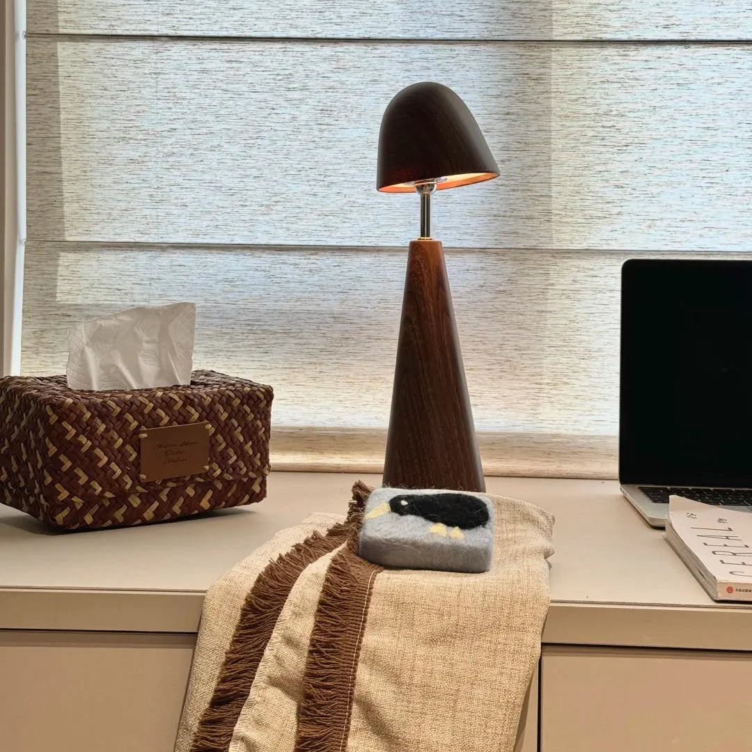 Memphis Touch Table Lamp