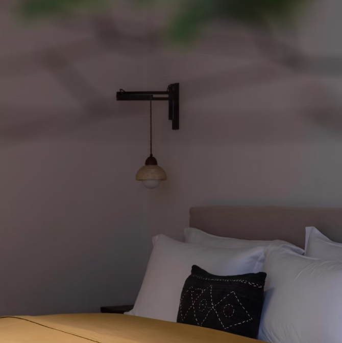 Luma Modern Wall Sconce
