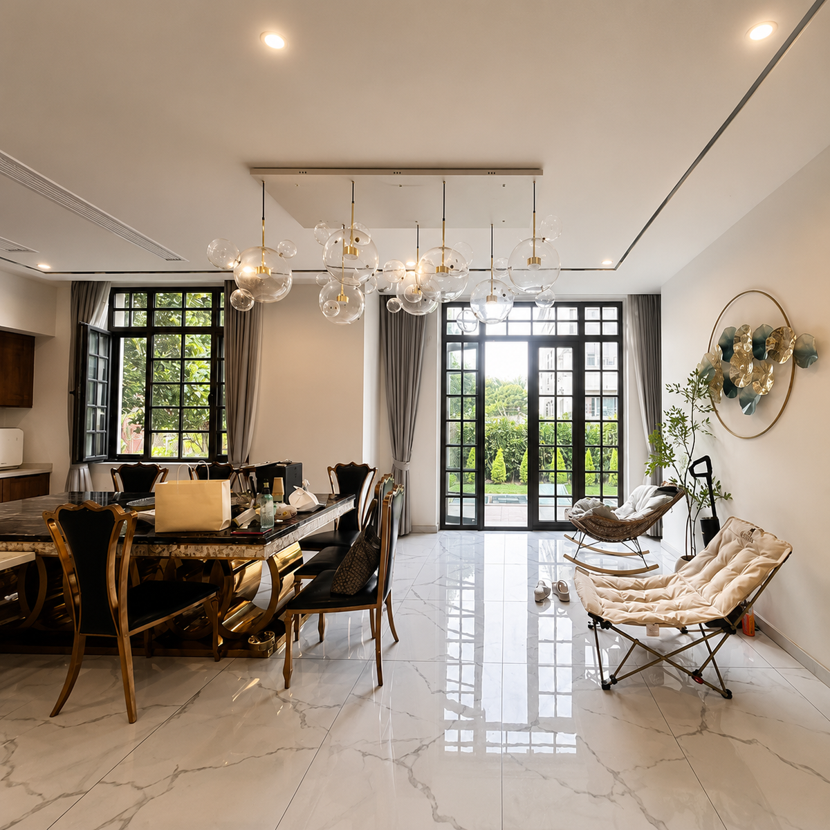 Cove Bubble Linear Chandelier