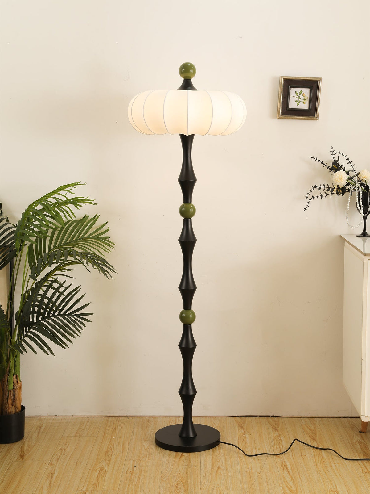 Astra Modern Floor Lamp