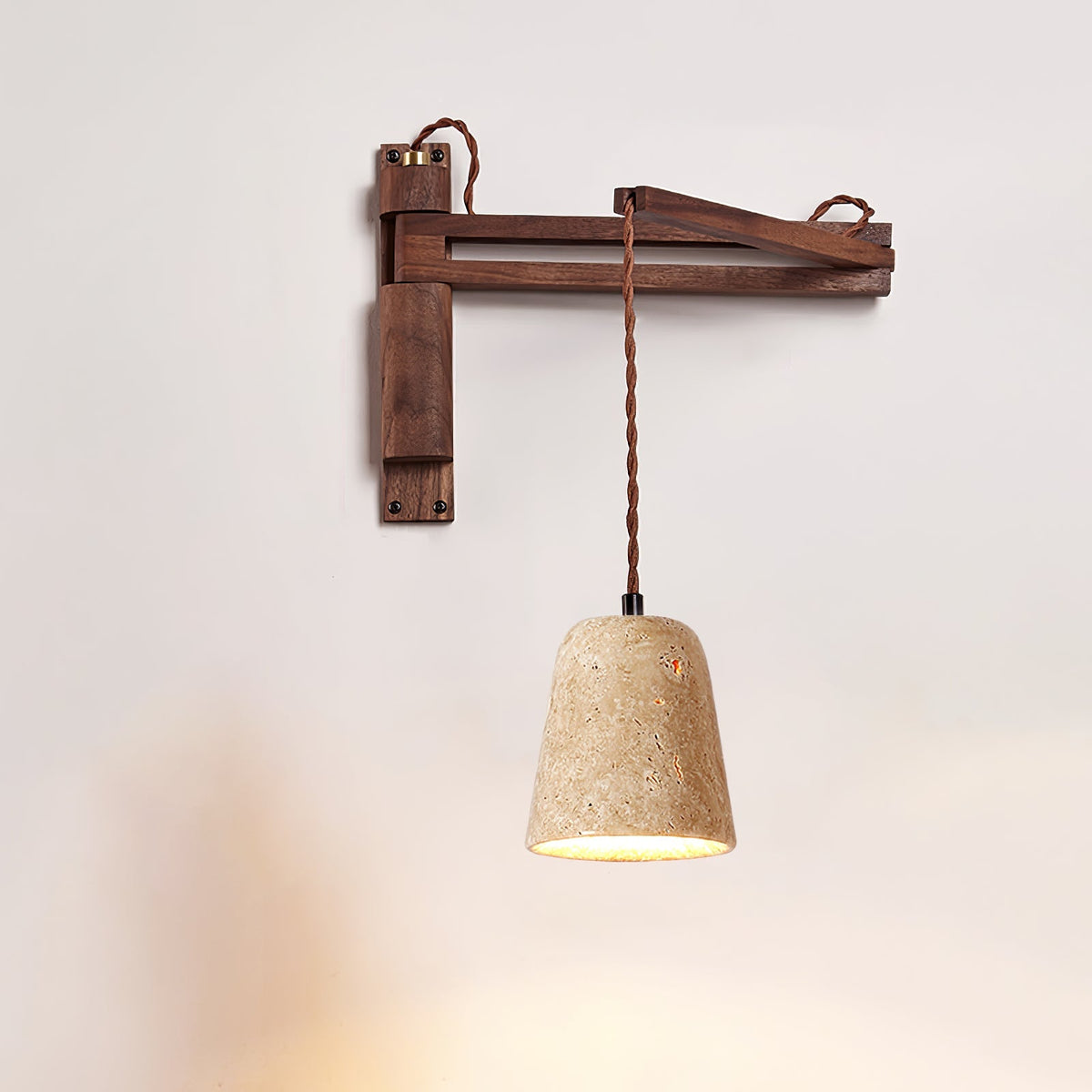 Luma Modern Wall Sconce