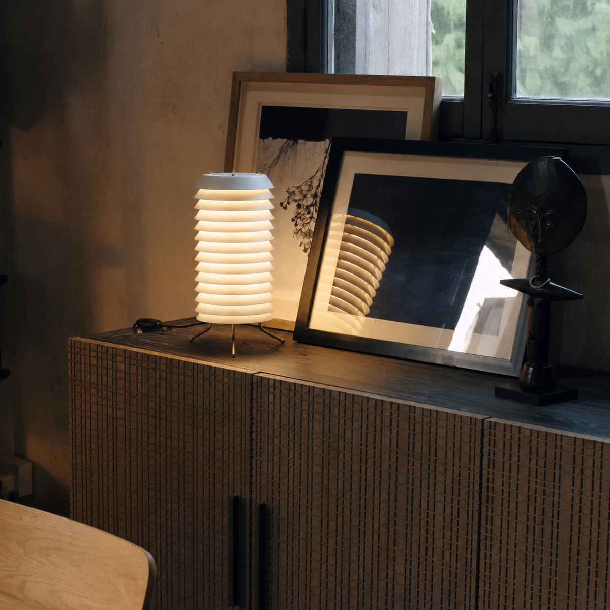 Soleil Multi-Arm Iron Table Lamp