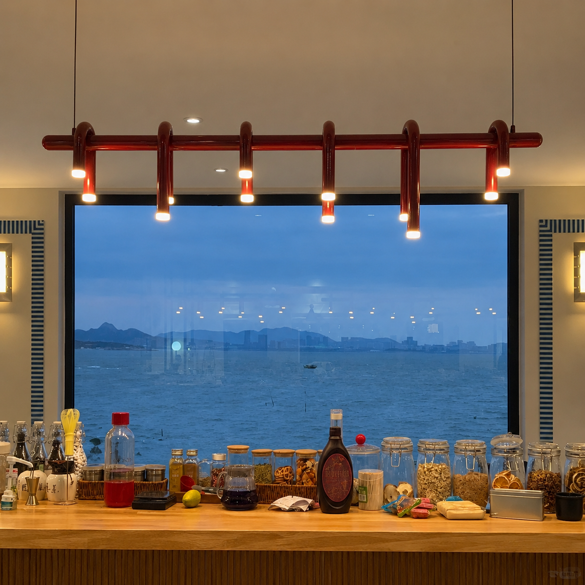 U-Loop Linear Pendant Light