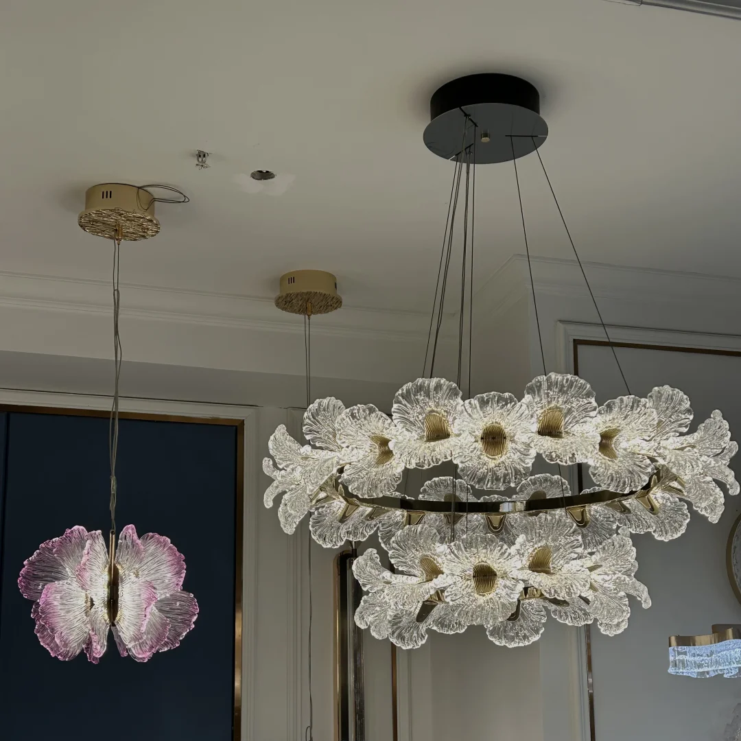Fleur Bloom Chandelier